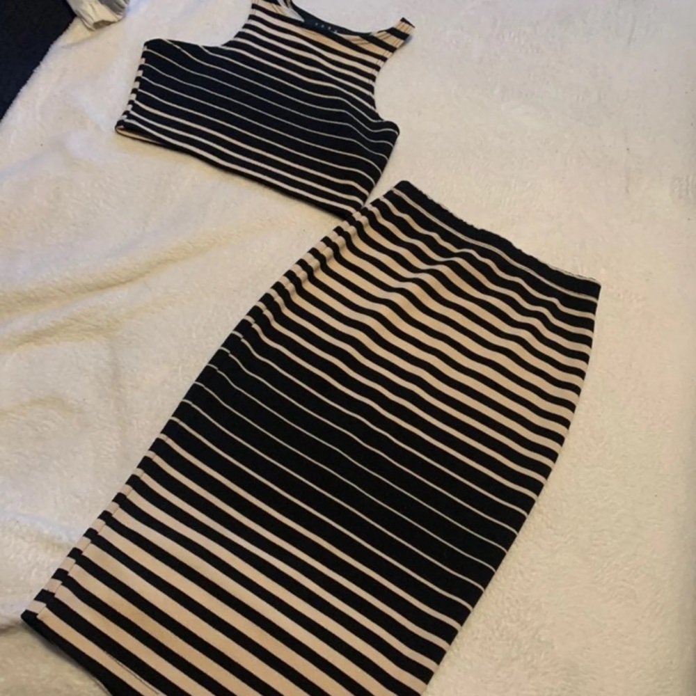 2 piece set